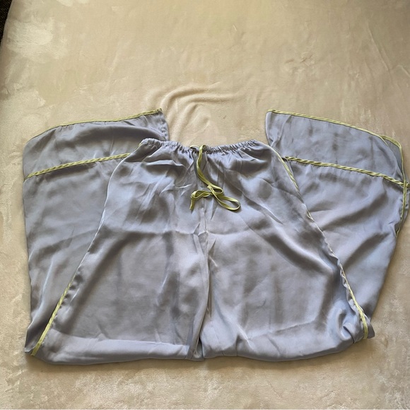 SOLD Out From Under Pajama Set - Picture 2 of 9